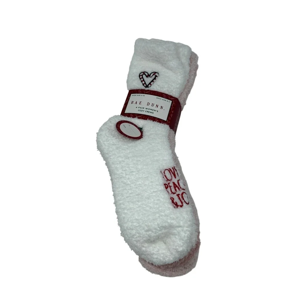 NWT Rae Dunn Cozy Fuzzy Crew Socks White Pink 4-Pair Pack Holiday Christmas OS